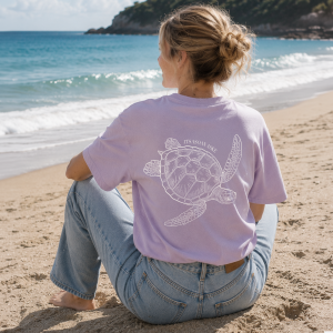 Camiseta lila unisex de algodón orgánico | Tortuga marina